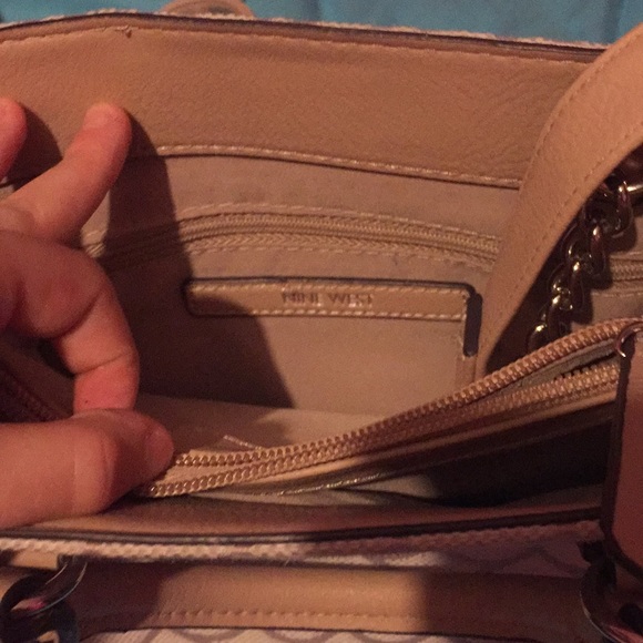 Purse - Picture 4 of 6